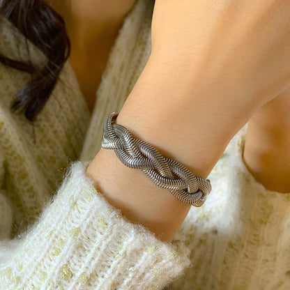 Isla™ | Chunky Snake Bone Chain Necklace