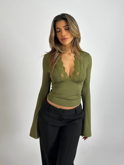 Paisley™ | Elegant Lace Top
