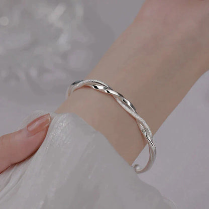 Eleanor™ | Twisted 925 Sterling Silver Bracelet