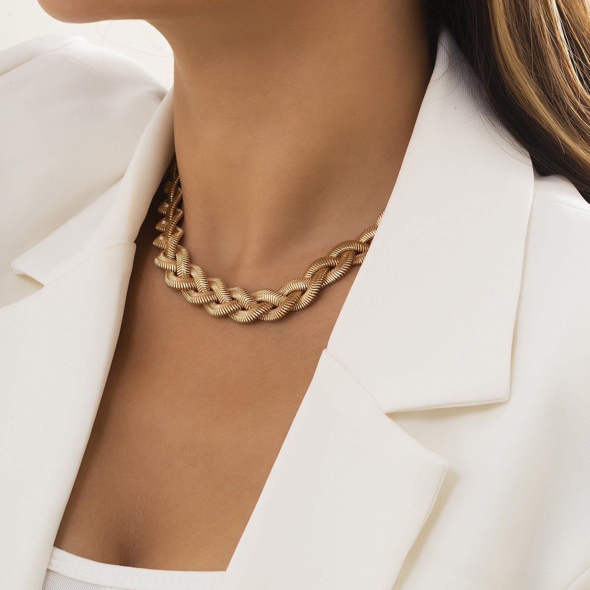 Isla™ | Chunky Snake Bone Chain Necklace